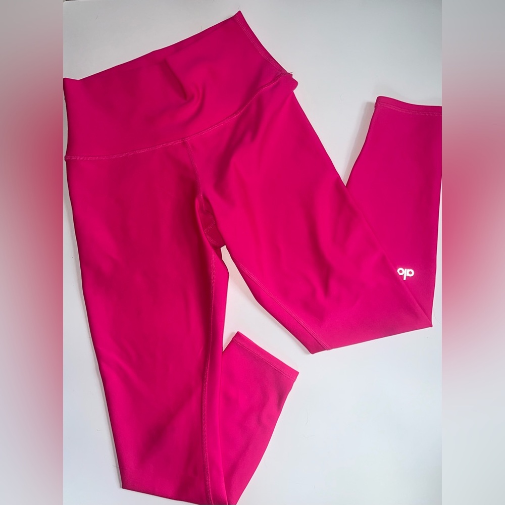 Alo Neon Pink Leggings